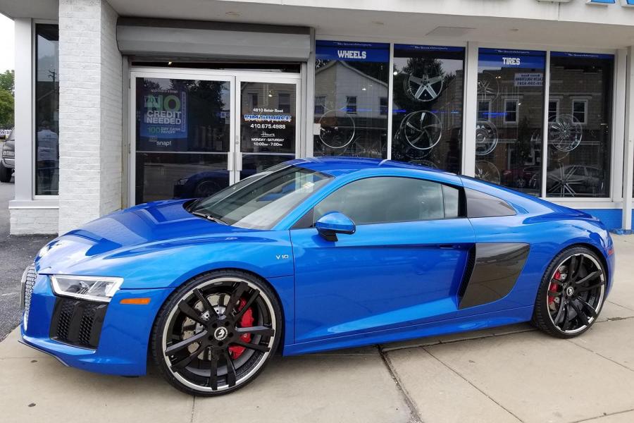  Audi R8 V10 on Forgiato Wheels (Diapason-ECL) 2017 года  (фото 1 из 3)